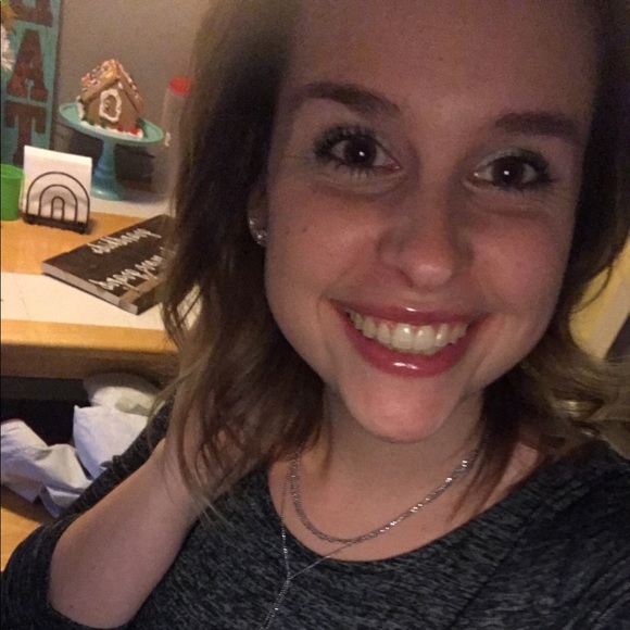 Meet your Posher, Darci - Picture 1 of 1